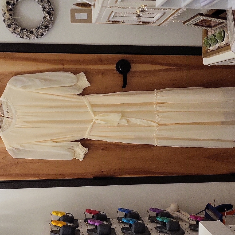 Listicle Women's Romantic Maxi Dress